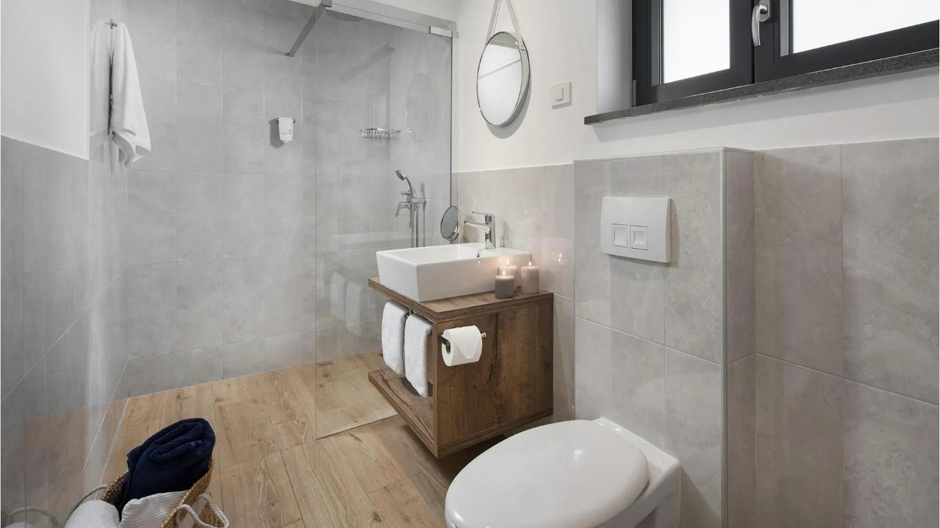 Villa Del Sol Vinež Vakantiehuis